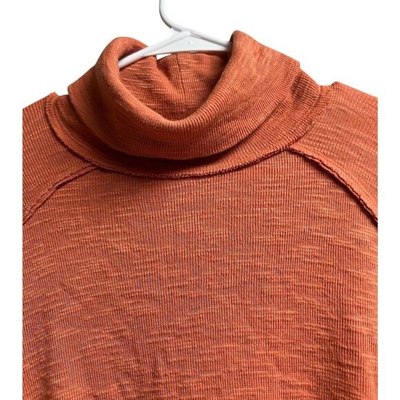 We The Free Size XS Long Sleeve Split Back Turtleneck Raw Seams Rust Orange - Picture 5 of 11